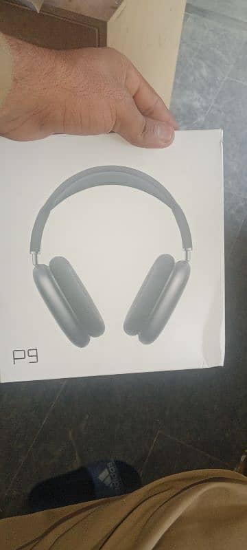 Bluetooth plus wirless head phone 1