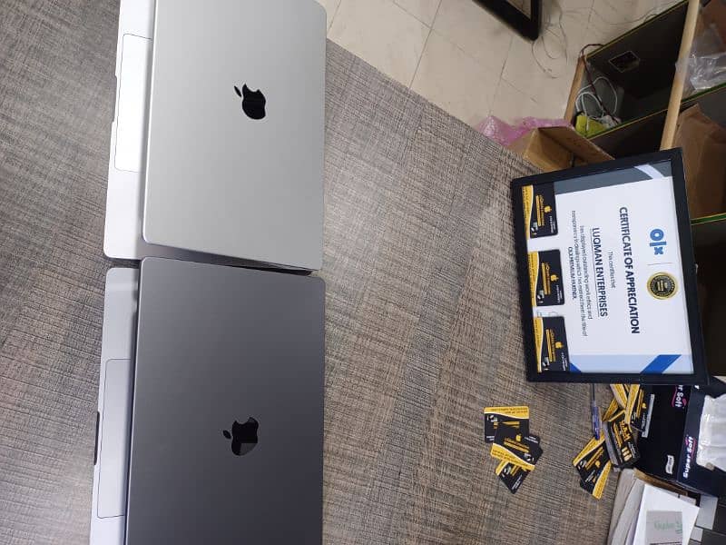 MACBOOK PRO M1 16 INCH 2021 16GB/512GB 10 CORE CPU 16 CORE GPU LIKE NW 6