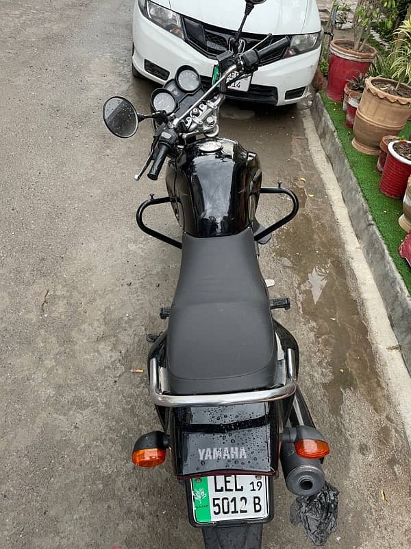 Yamaha YBR G 125 Like new Better then suzuki Honda Road Prince 1