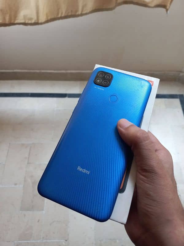 redmi 9c with box mobile phone in good condition 3