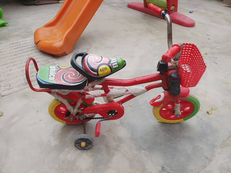 kids cycle just like new 1