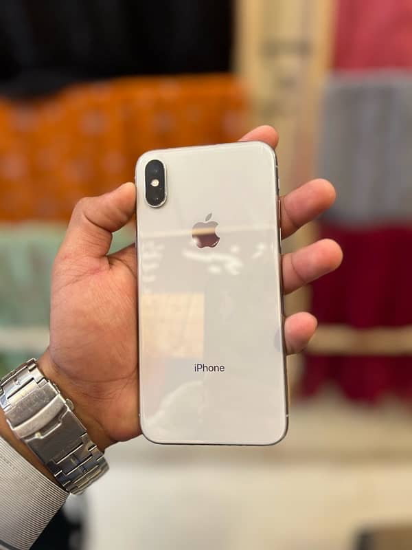 iphone x Pta approved with box (64gb) 1