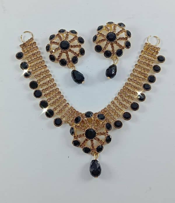 Artificial Jewelry Set 1