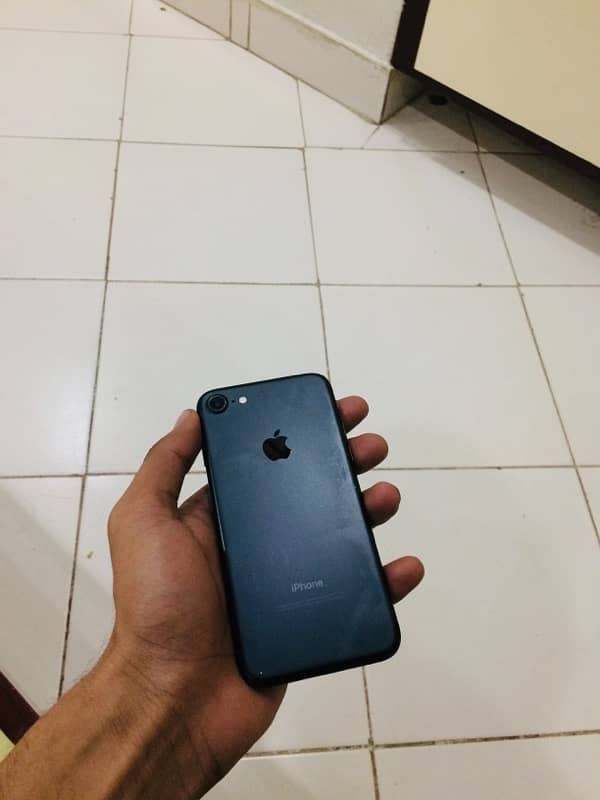 iPhone 7 all okay non pta 03461827481 whtsap no 5