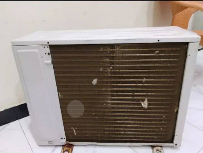 hair 1 ton Split AC non inverter 1