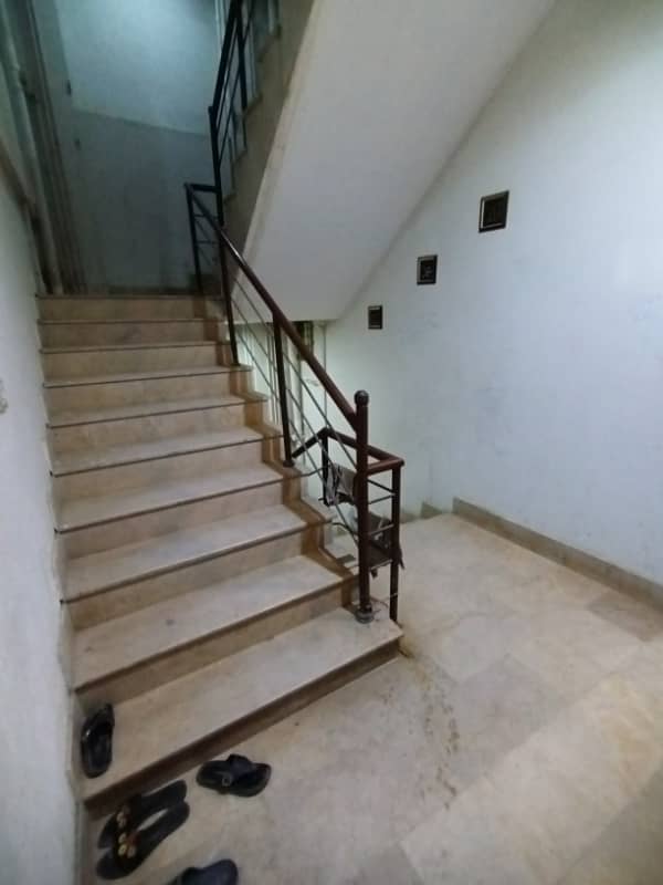 3 Bed d d Sony Apartment Abul Hasan isphani Road 0