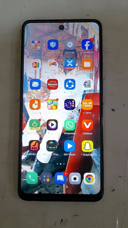 infinix smart 8 Pro  10by 10 condation Mobile phone all ok 2