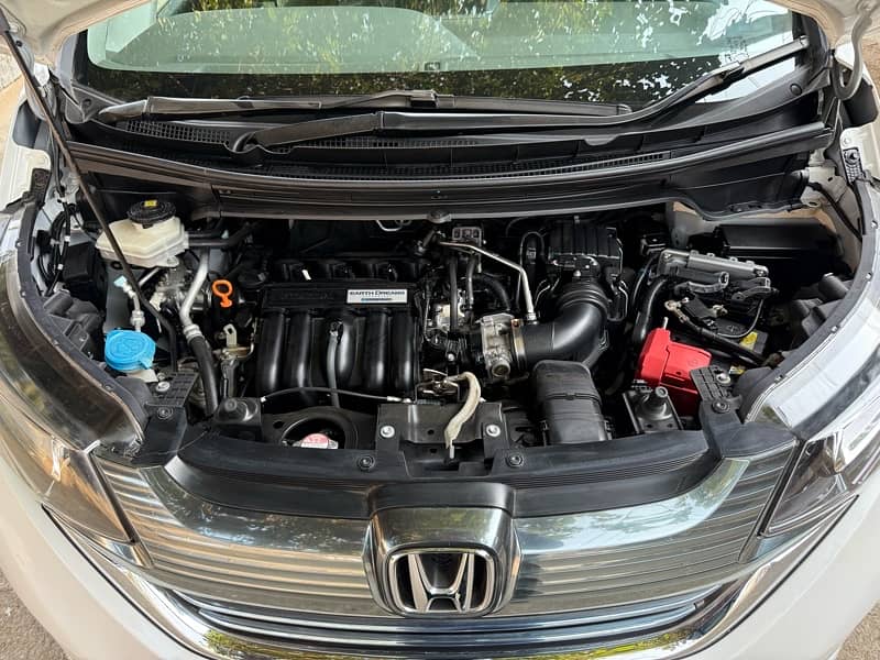 Honda Freed Hybrid EX 2019 10