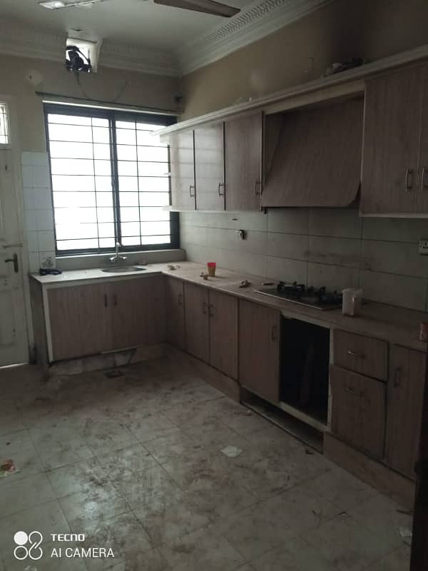 40*80 Open basement for rent in G-13 3