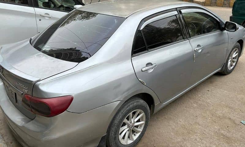 Toyota Corolla GLI 2011 3