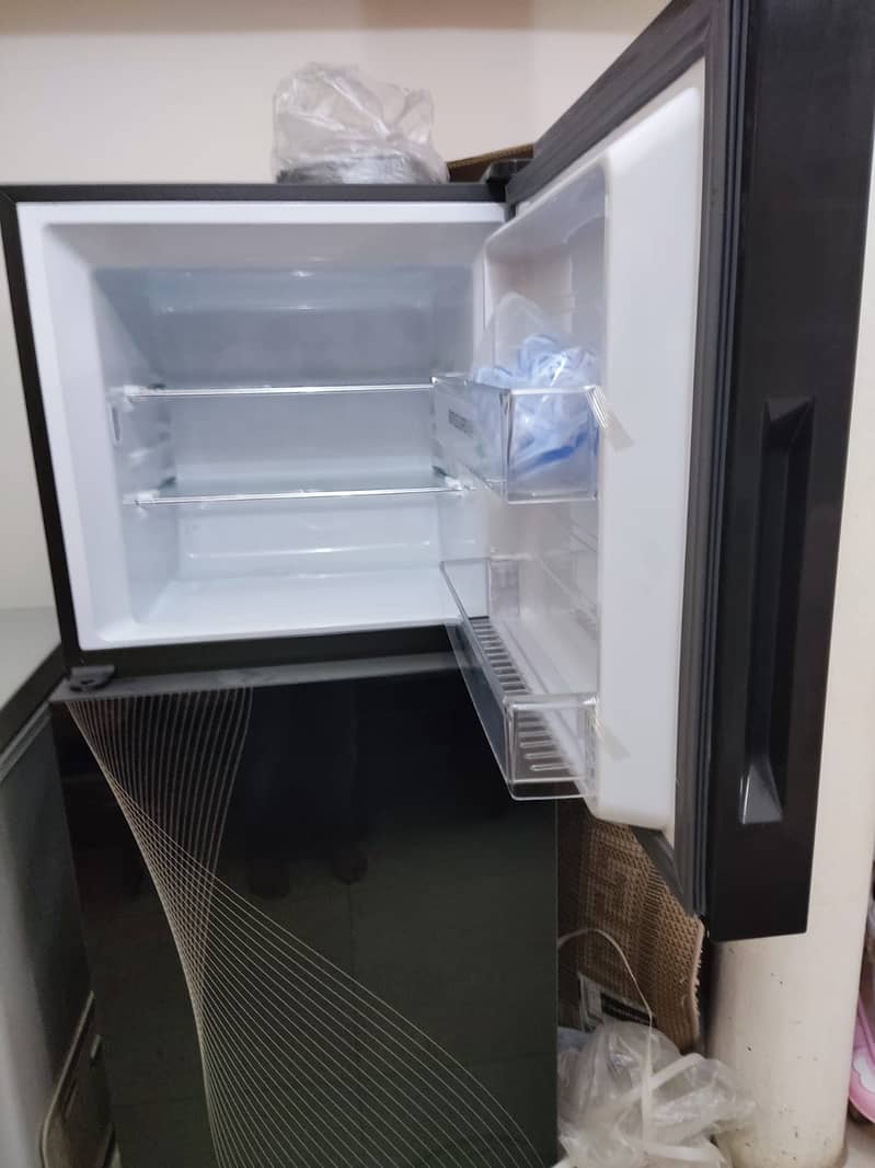 HAIER- HRF306IFGA Unused refrigerator 11