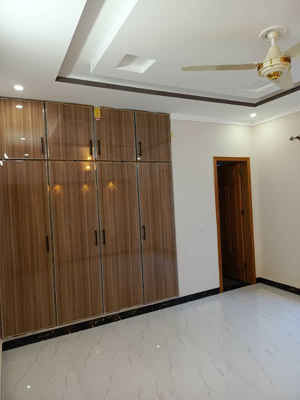 30*60 Corner Brand new double story house for sale in G-13 23