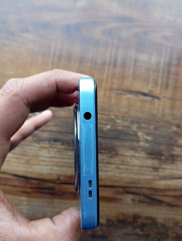 Redmi A3 mobile in best condition 4