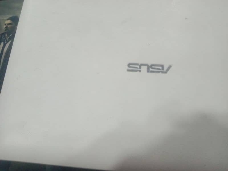 Asus laptop 2gb ram or 120gb ssd 1