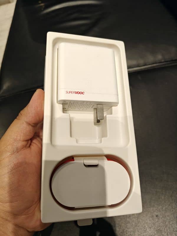 OnePlus 100% Original SUPERVOOC Charger 4