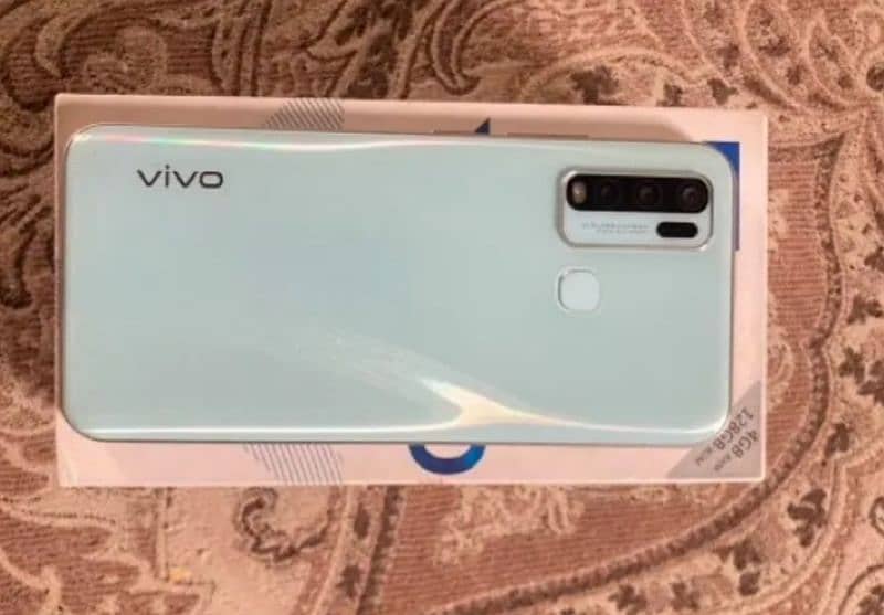 vivo y30 original with box 4/128 g. b official approve 1