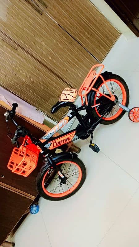 imported cycle for kids in mint condition 3