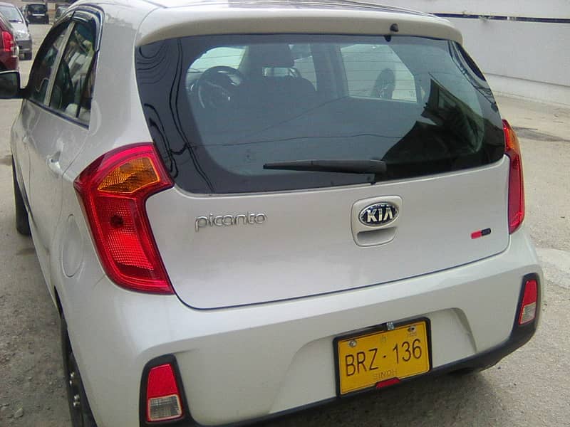 KIA PICANTO MODEL 2020 AUTOMATIC BEIGE COLOUR BEHTREEN CONDITION 7