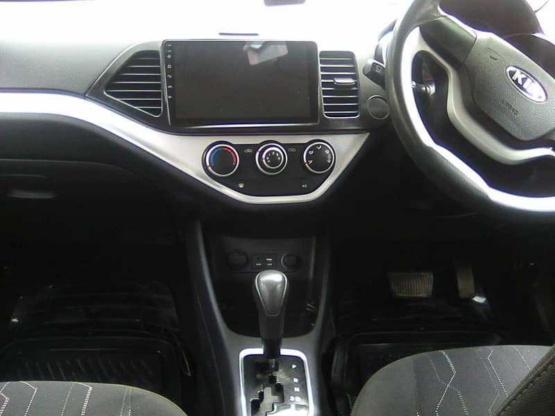 KIA PICANTO MODEL 2020 AUTOMATIC BEIGE COLOUR BEHTREEN CONDITION 9