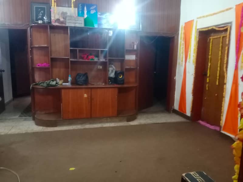 10 Marla lower portation near main road market park masjid good location 0