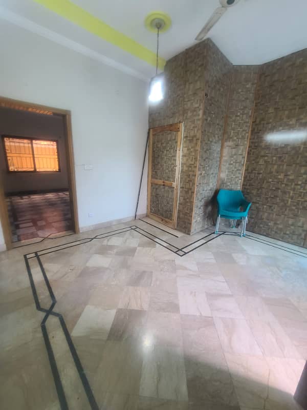 2 bedroom seprate gate upper floor available for rent 7