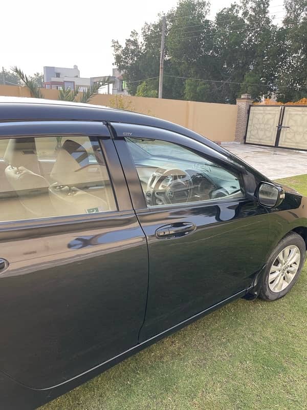 Honda City Aspire 1.3 IVTEC 2013 Automatic 4