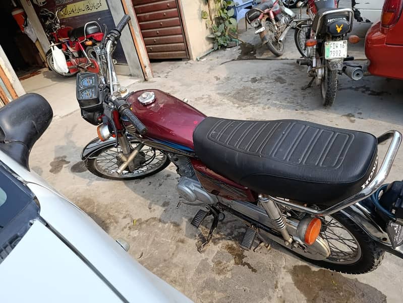 Honda CG 125 2018 (Total Geniune) first owner 5