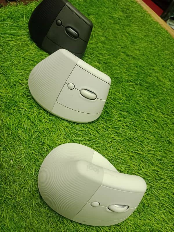 logitech lift mouse wireless Bluetooth multi davice mouse 3