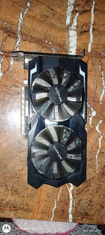 sapphire rx 560 4GB graphics card 1