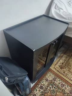 TV trolley in best condition