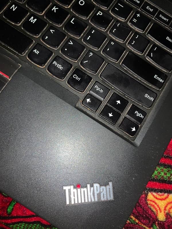 laptop for sale  lenovo thinkpad  8GB ram 512 gbs harddisk 3