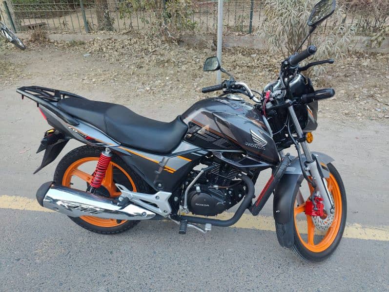 Honda CF 150f SE 0