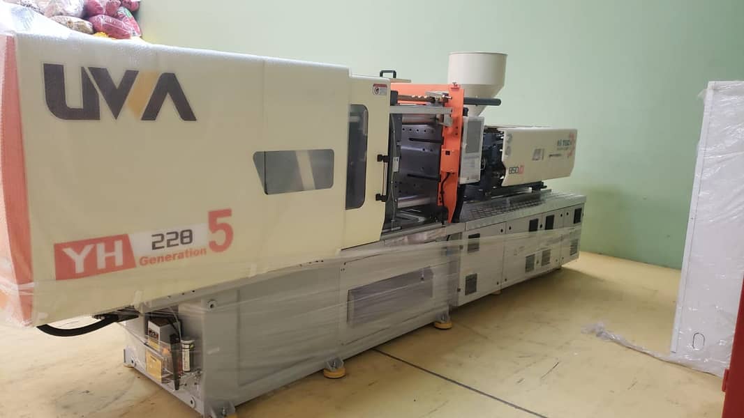 Injection Molding Machine - Brand New 0