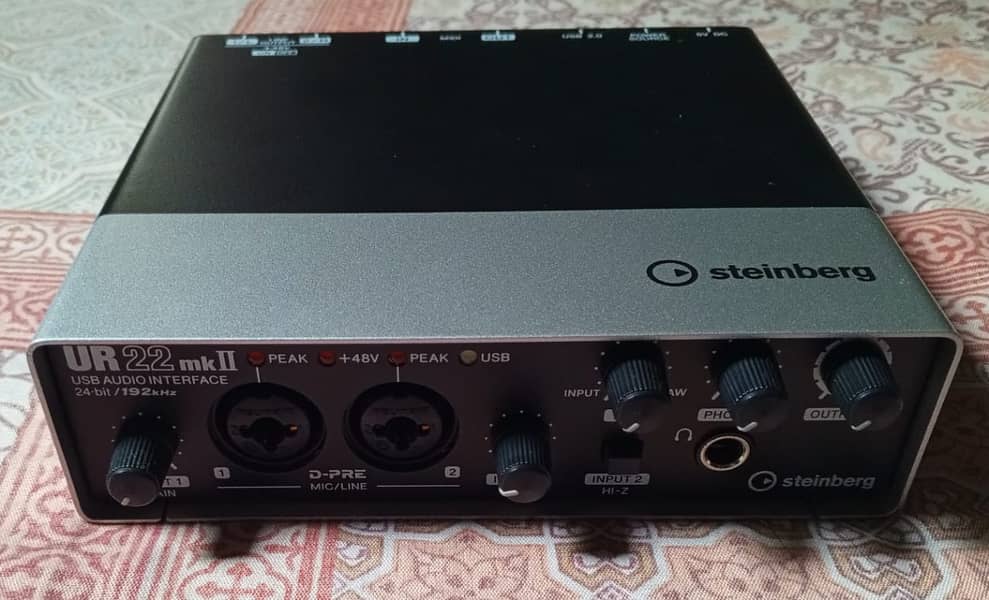 Yamaha Steinberg UR22 MKII Recording Sound Card 0