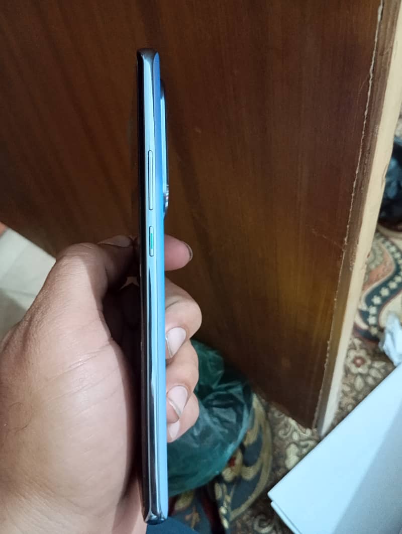 OPPO Reno 10 3