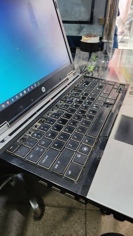 hp eliteBook 8440p core i5 1st generation 4