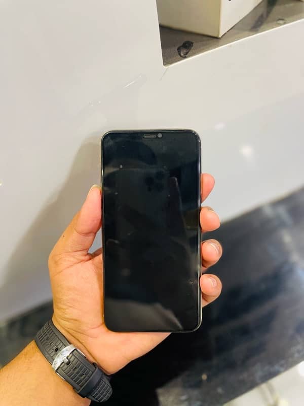 iPhone XS Max pta approved 256 gb 3