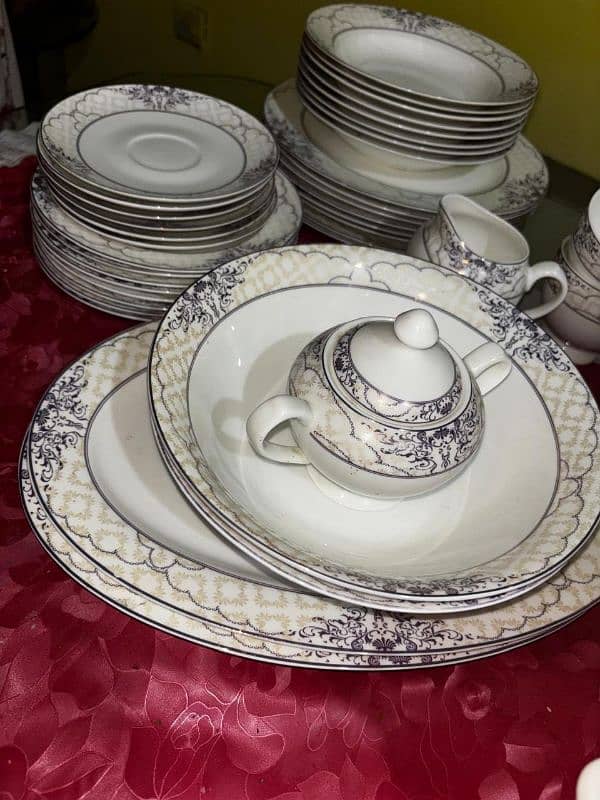 Cheeni dinner set 51 pcs 6