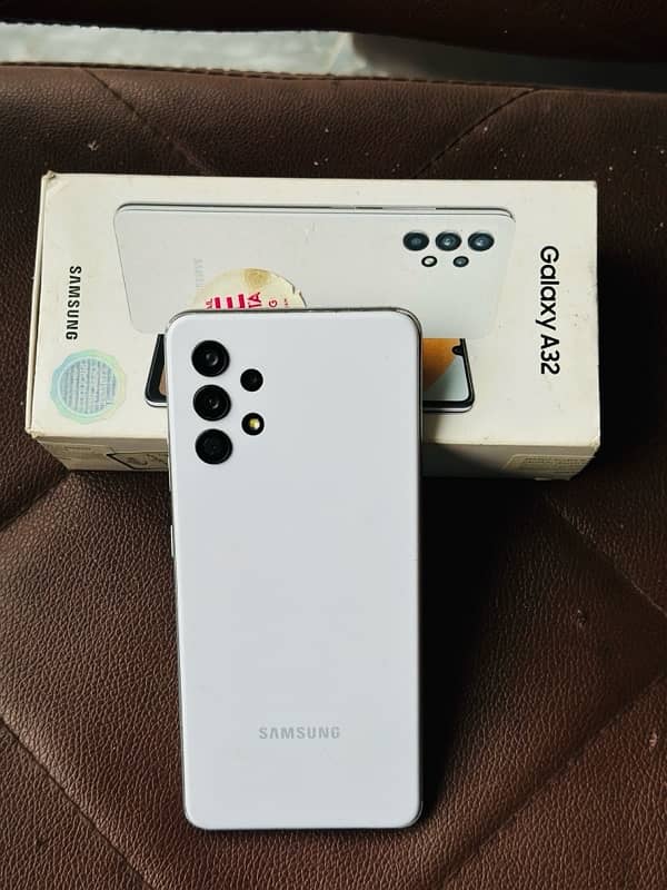 Samsung A32, PTA Approved, complete box 0