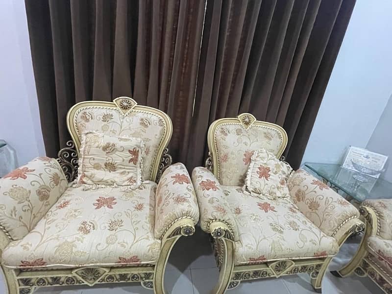 cheap 7 seater sofa in excellent condition 5