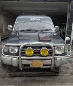 Mitsubishi Pajero 1995