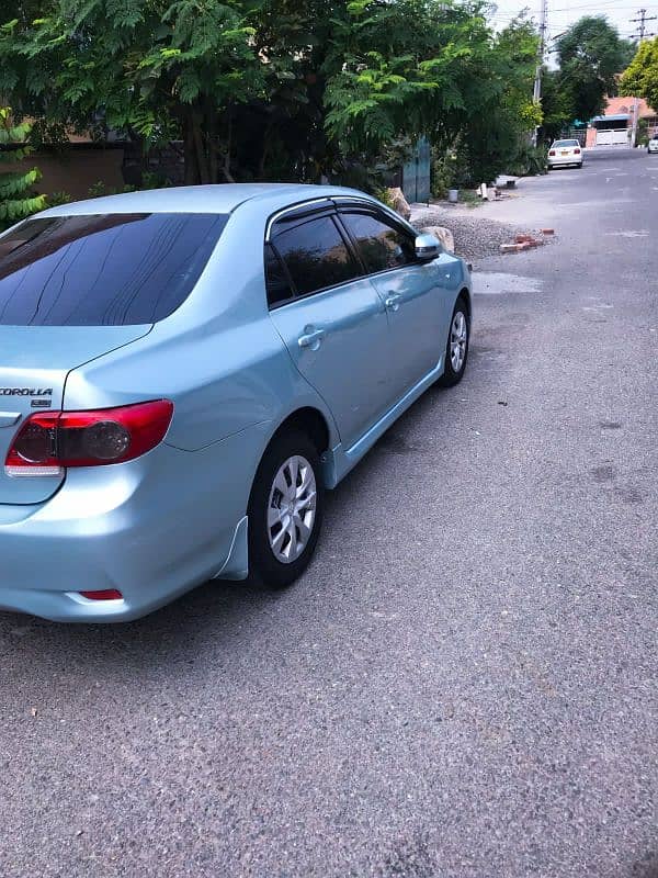 Toyota Corolla GLI 2013 5