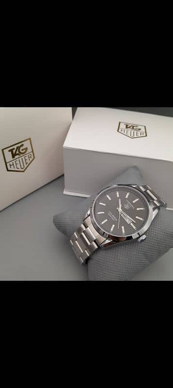 Stylish Tag Heuer Watch for Men 0