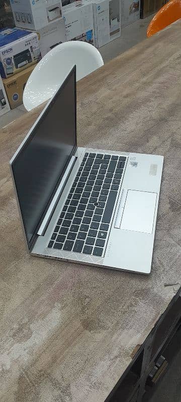 HP ELITEBOOK 840 G7 1