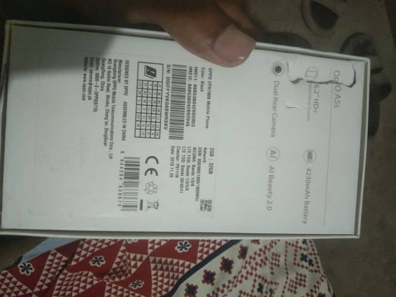 bilkul saaf condition oppo a5s box ha 0