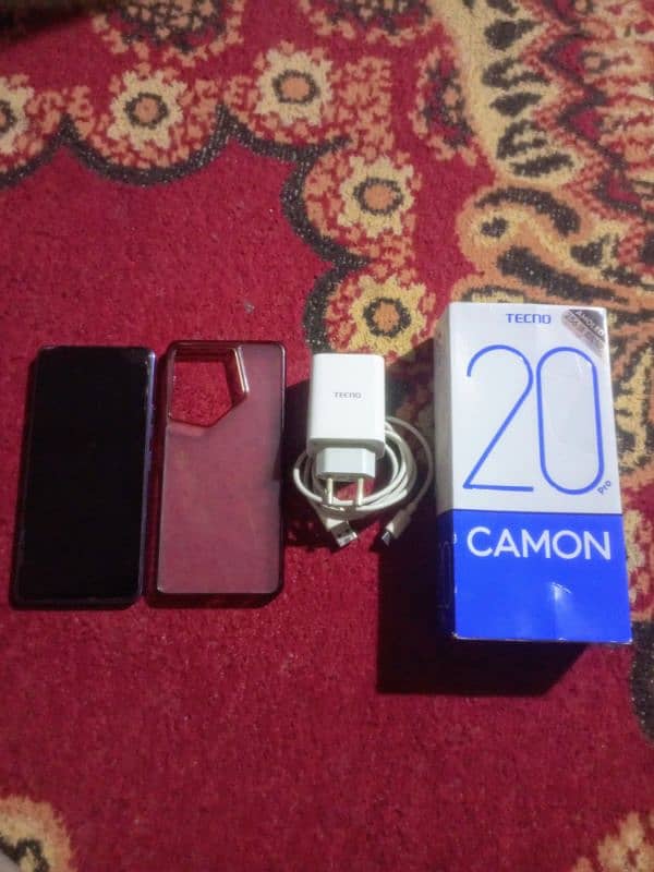 TECHNO CAMON 20 PRO 8+8 RAM 256 1