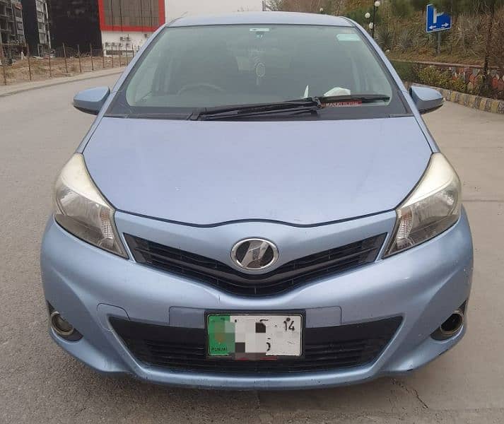 Toyota Vitz 2011 1