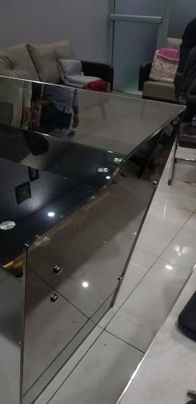 Tempered Glass Table 2