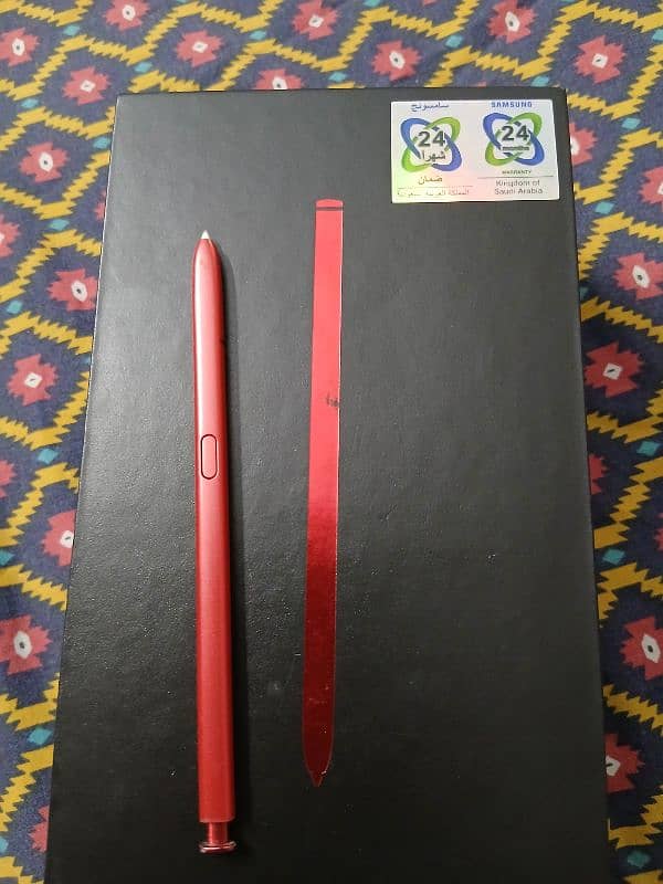 Note 10 lite in very good condition only a purple mark on the screen 10