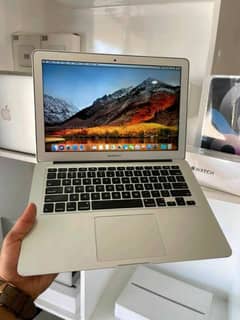 Macbook Air 2017 Model | 8 GB Ram | 256 GB Storage 13 inche display